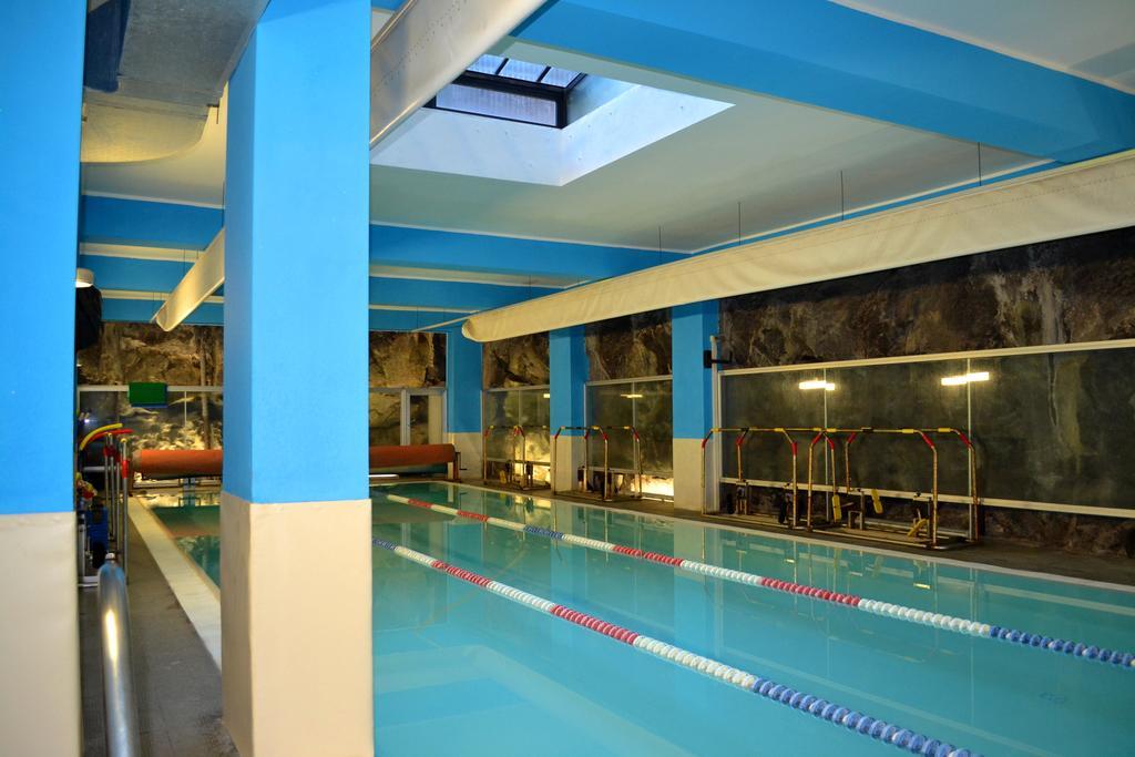 Hotel Acquaplanet Патерно Экстерьер фото